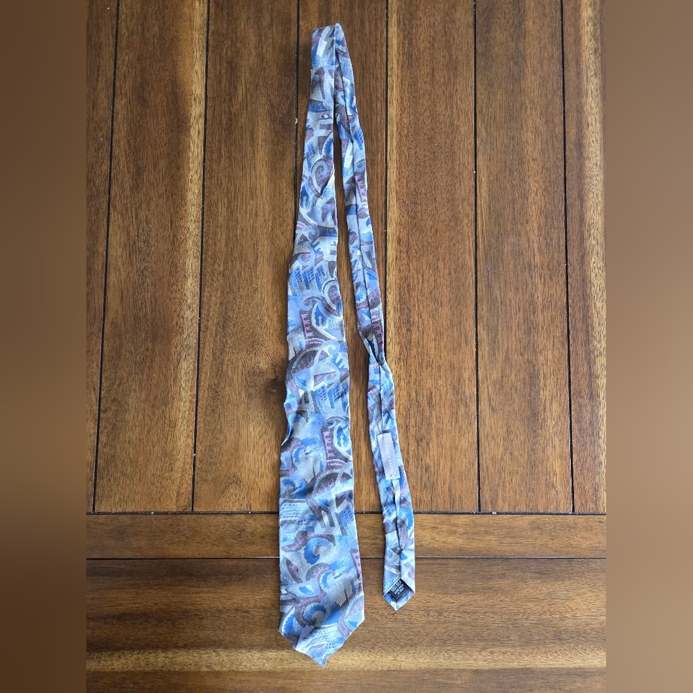 Geoffrey Beene Blue and Brown Paisley Tie